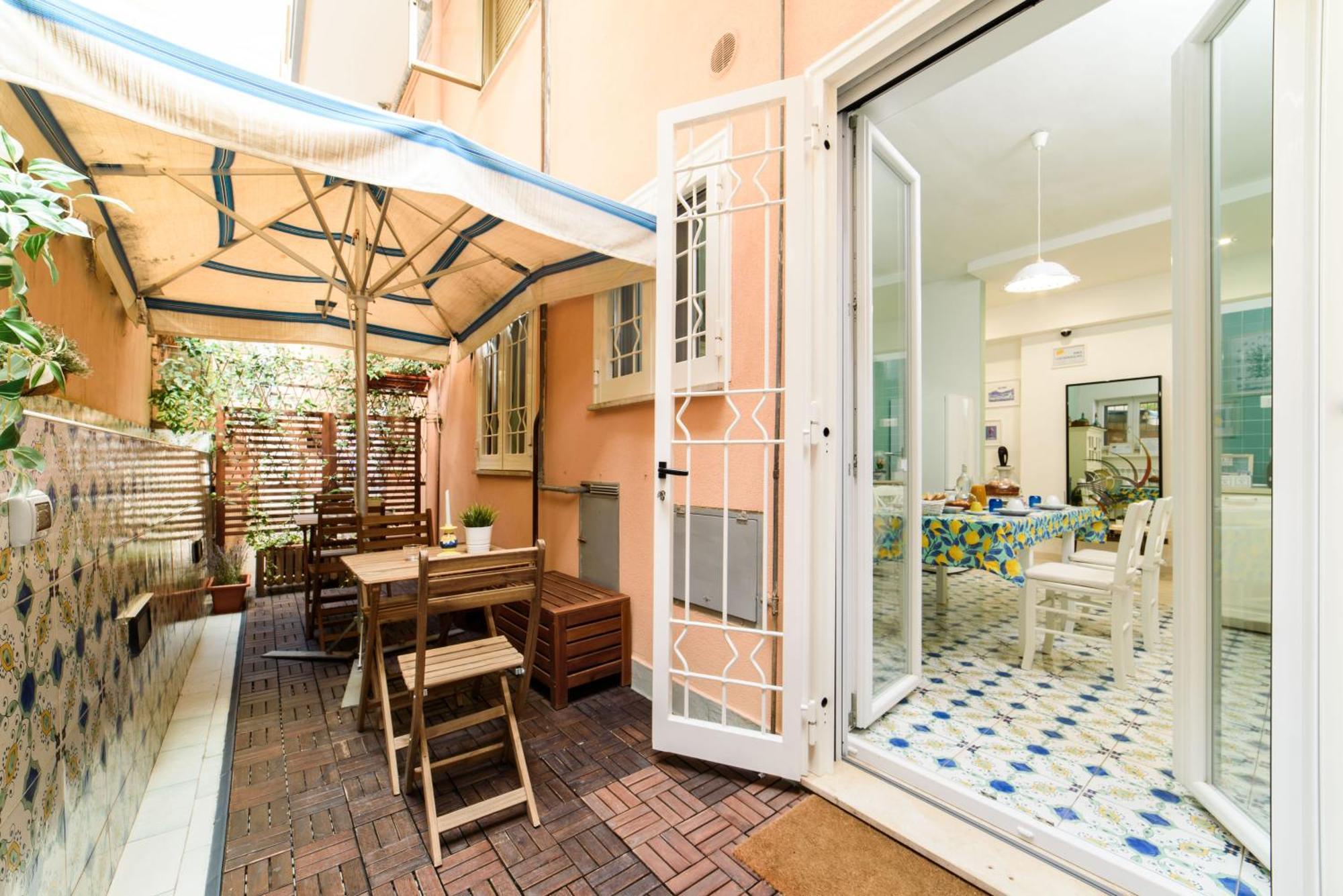 サレルノ Gli Archi Dei Diavoli Bed & Breakfast エクステリア 写真