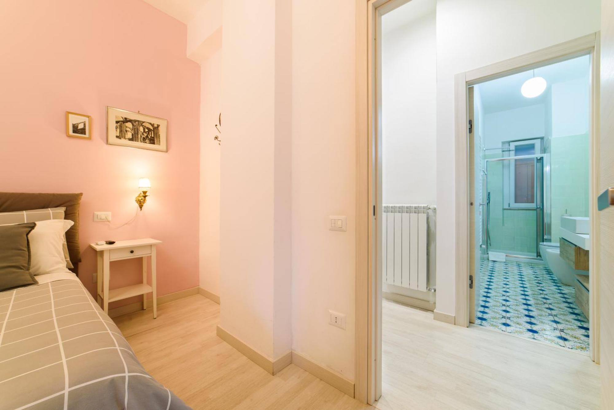 サレルノ Gli Archi Dei Diavoli Bed & Breakfast エクステリア 写真