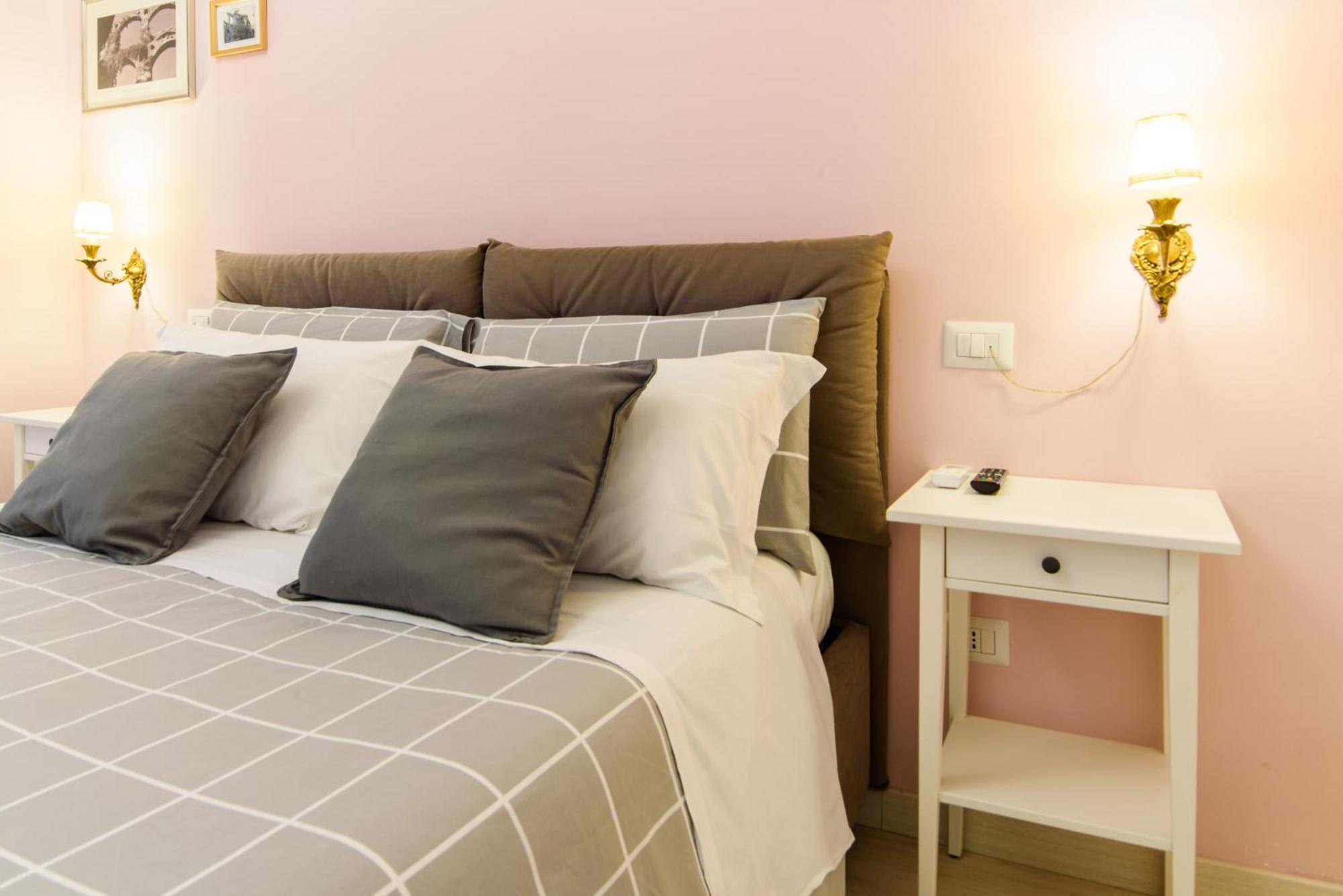 サレルノ Gli Archi Dei Diavoli Bed & Breakfast エクステリア 写真